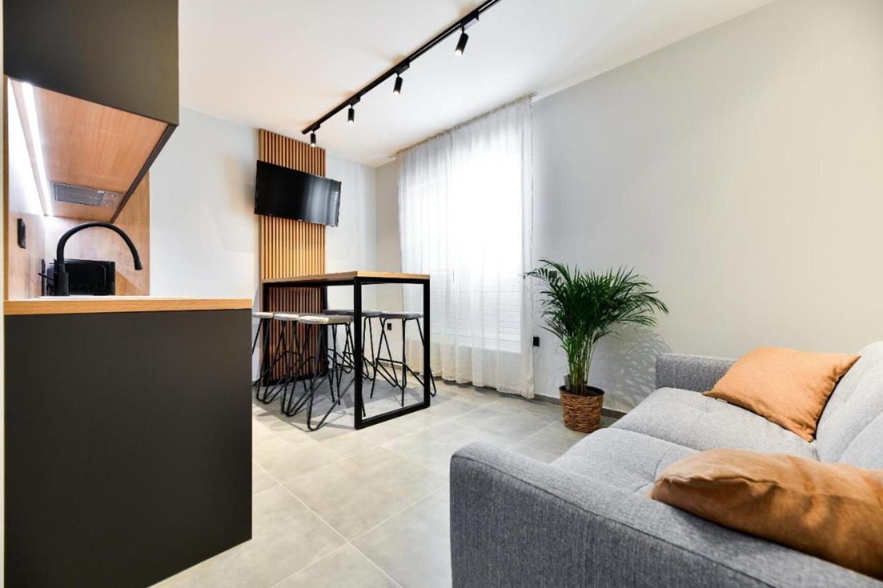 Maris Accommodation By Belmont Realty Zadar Exterior foto